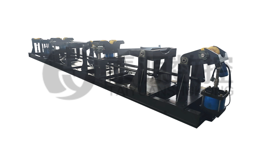 Long, heavy material solutions Automatic loading and unloading mechanism for pipe threading 